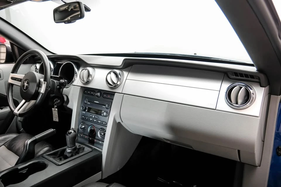 2007 Ford S197 Mustang - Image 12 of 20