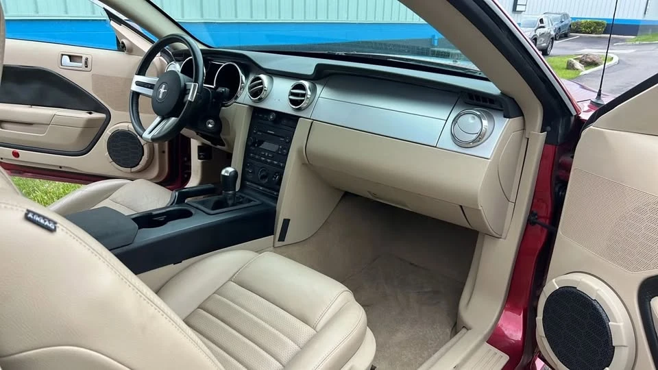 2007 Ford S197 Mustang - Image 13 of 20