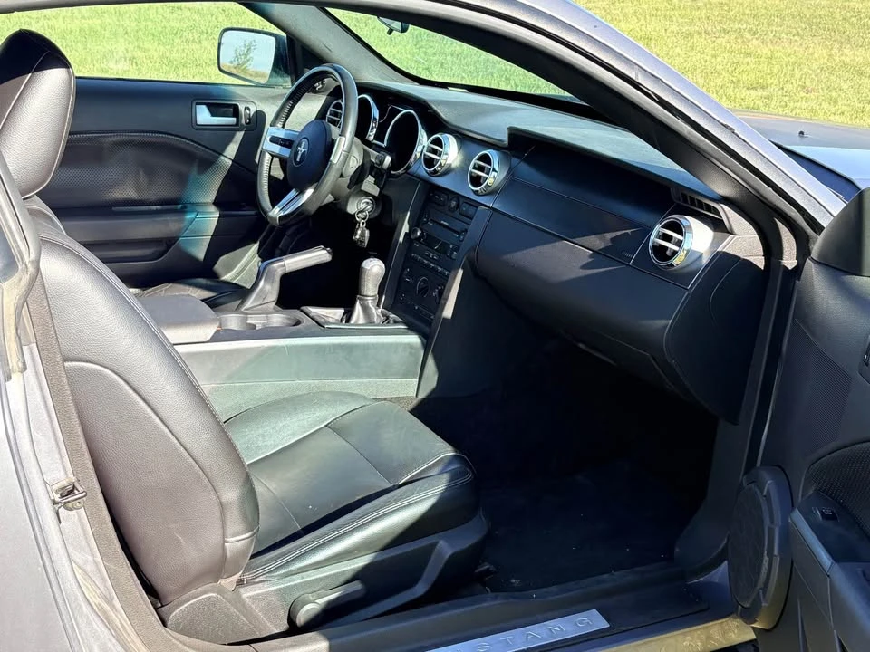 2007 Ford S197 Mustang - Image 7 of 9