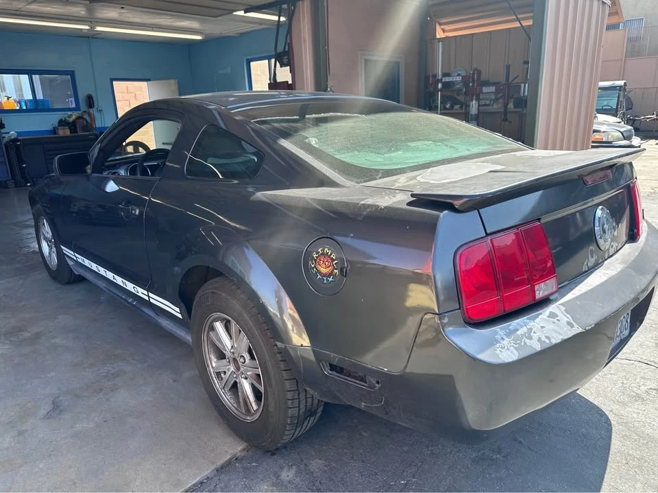 2007 Ford S197 Mustang - Image 2 of 6