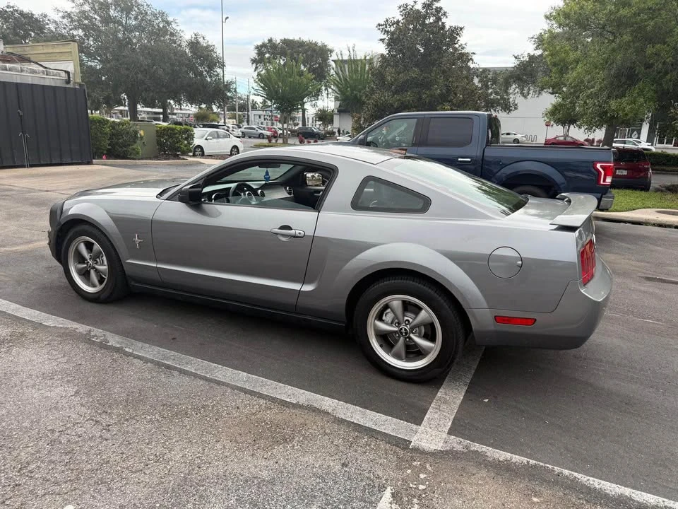 2007 Ford S197 Mustang - Image 2 of 6