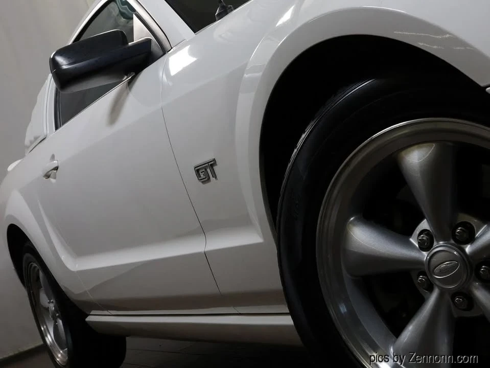 2007 Ford S197 Mustang - Image 6 of 20