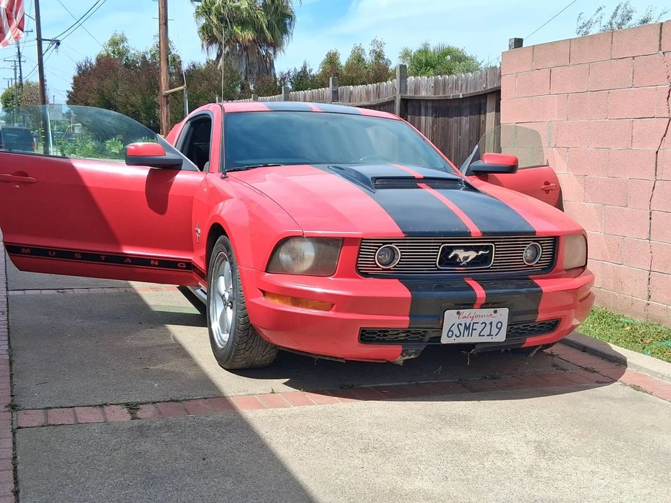 2007 Ford S197 Mustang - Image 2 of 10