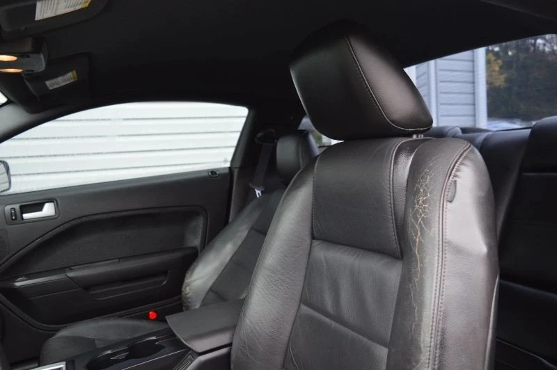2007 Ford S197 Mustang - Image 11 of 12
