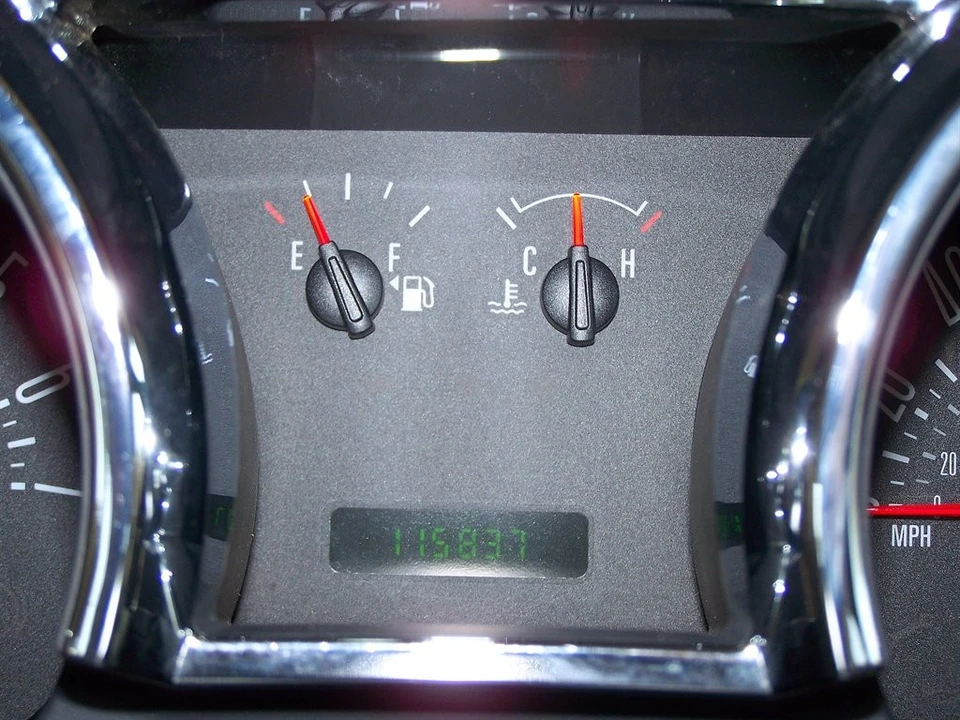 2007 Ford S197 Mustang - Image 9 of 31