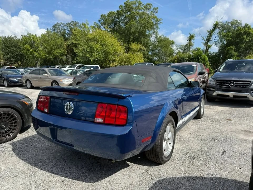 2007 Ford S197 Mustang - Image 6 of 12