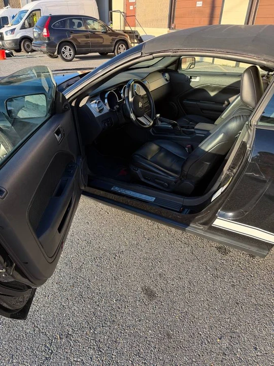 2007 Ford S197 Mustang - Image 7 of 14