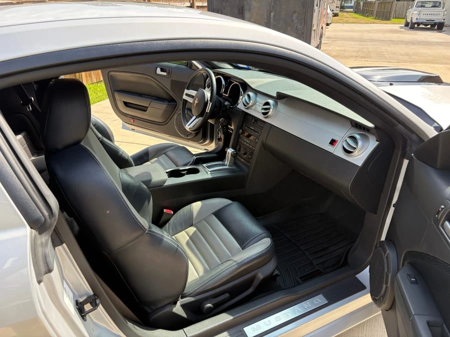 2007 Ford S197 Mustang - Image 14 of 26