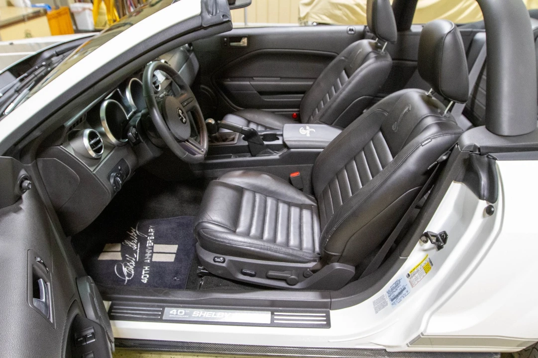2007 Ford S197 Mustang - Image 8 of 15