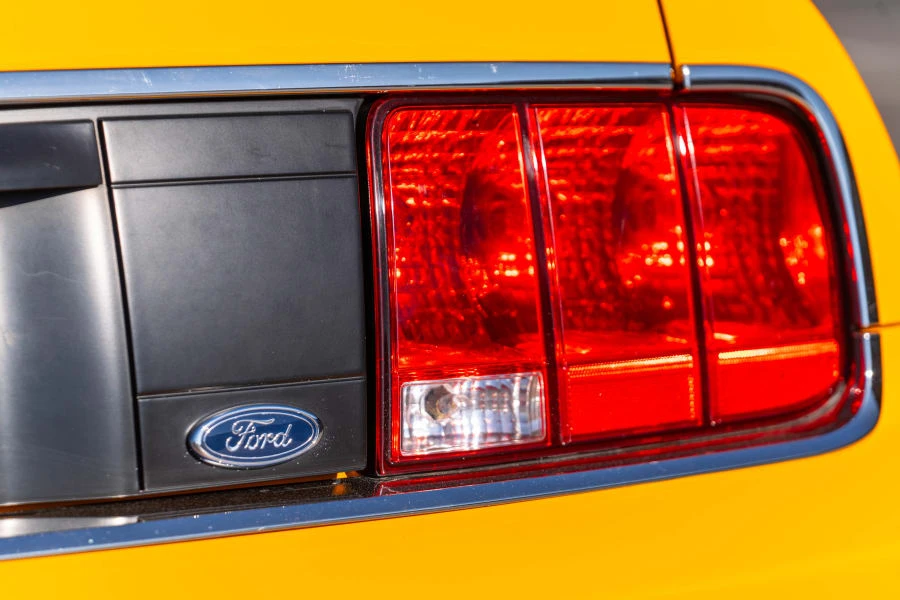 2007 Ford S197 Mustang - Image 14 of 24