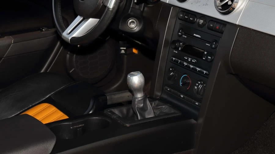 2007 Ford S197 Mustang - Image 10 of 25
