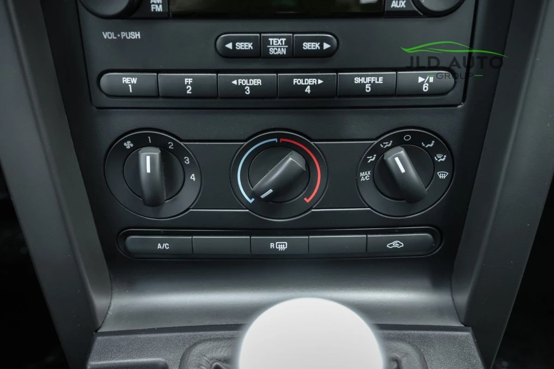 2007 Ford Mustang - Image 19 of 31