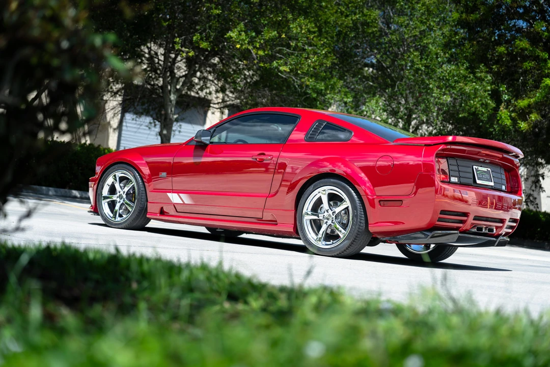 2007 Ford S197 Mustang - Image 13 of 31
