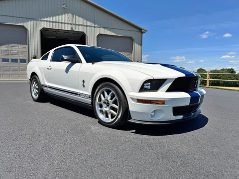 2007 Ford Mustang Shelby GT500 Cobra Coupe 2D
