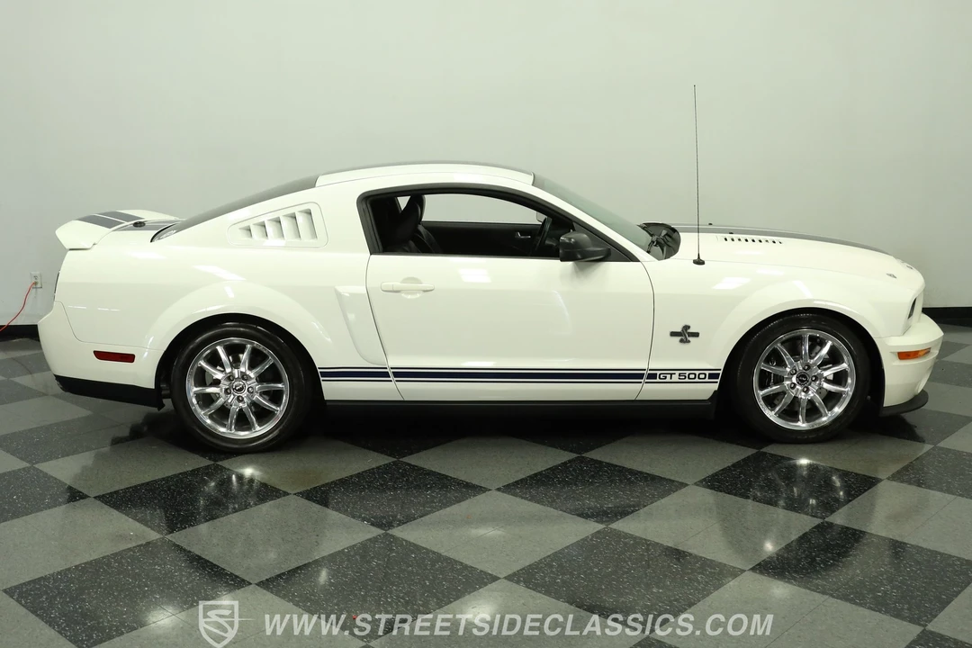 2007 Ford S197 Mustang - Image 11 of 31