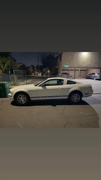 2007 Ford S197 Mustang - Image 4 of 5