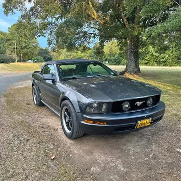 2007 Ford Mustang V6 Convertible 2D