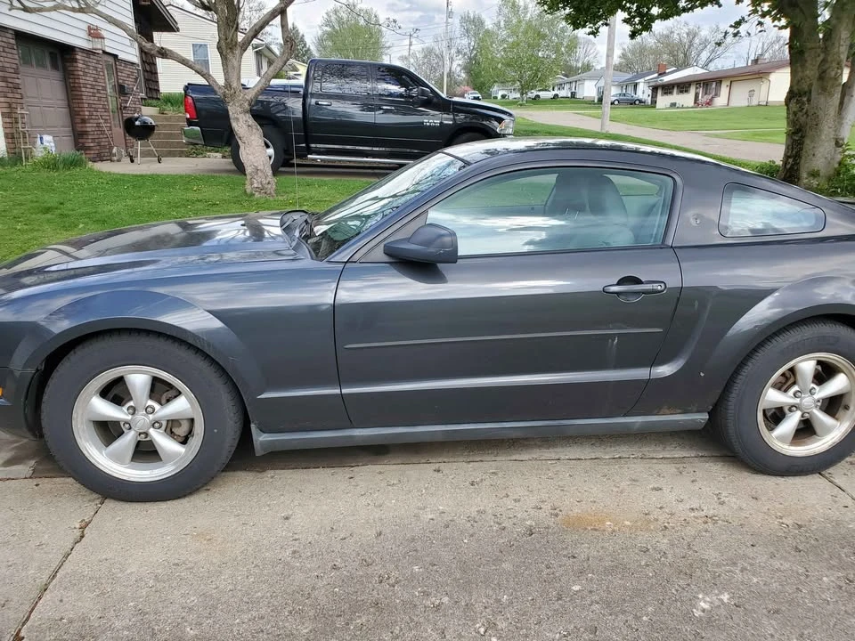 2007 Ford S197 Mustang - Image 2 of 12