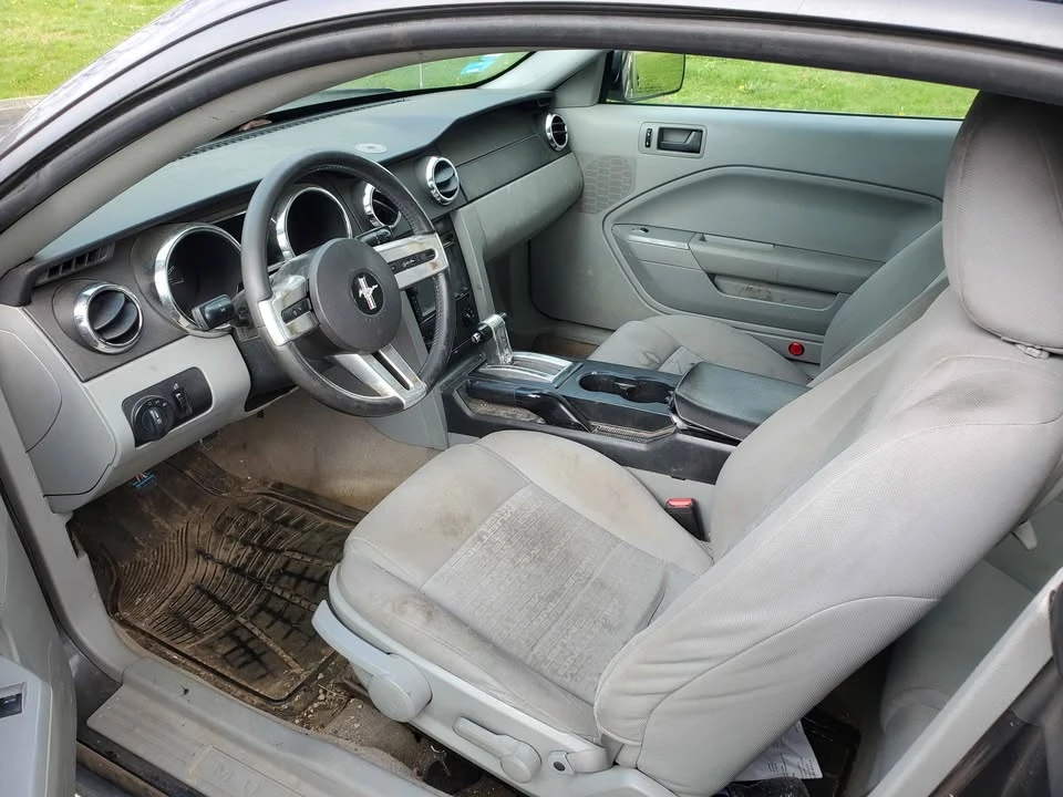 2007 Ford S197 Mustang - Image 9 of 12