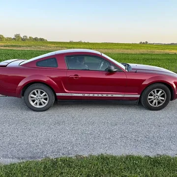 2007 Ford Mustang V6 Coupe