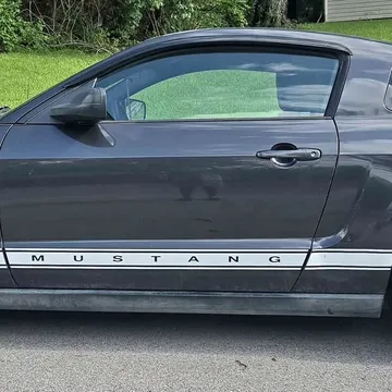 2007 Ford Mustang V6 Coupe 2D