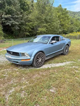 2007 Ford Mustang V6 Coupe 2D