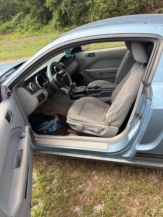 2007 Ford S197 Mustang - Image 8 of 10