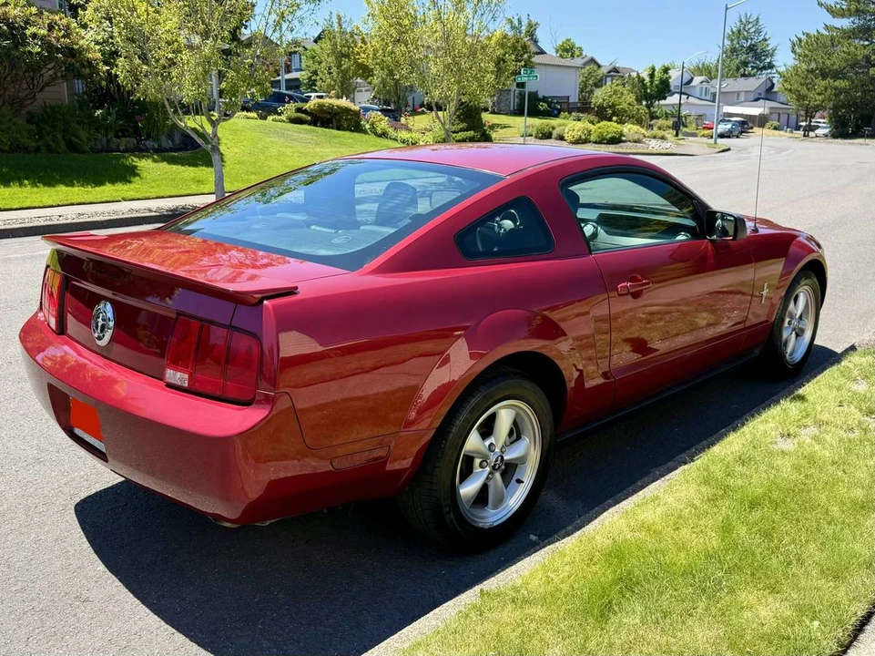 2007 Ford S197 Mustang - Image 4 of 10