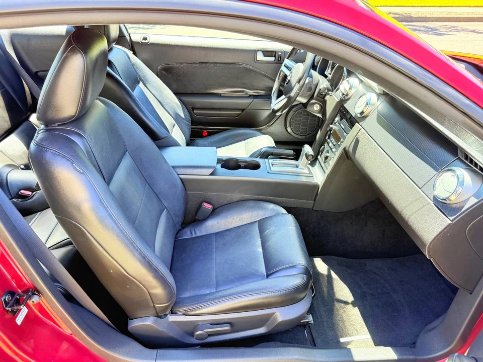 2007 Ford S197 Mustang - Image 6 of 10