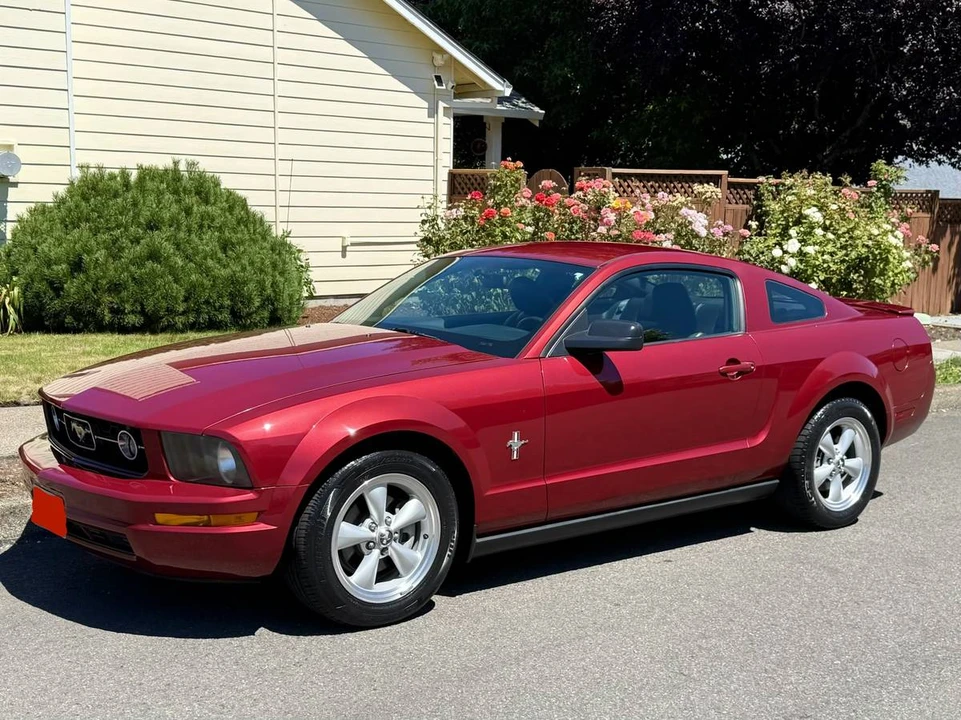 2007 Ford S197 Mustang - Image 2 of 10