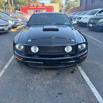 2007 Ford Mustang V6 Deluxe