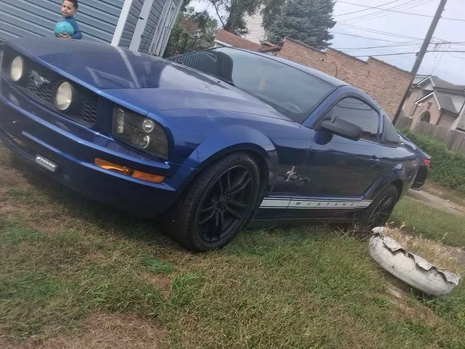 2007 Ford S197 Mustang - Image 9 of 10