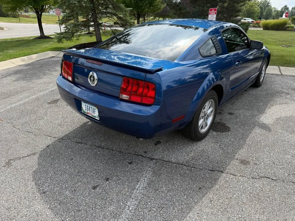 2007 Ford S197 Mustang - Image 3 of 10