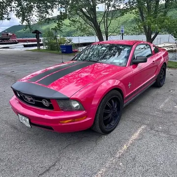 2007 Ford Mustang V6 Premium Coupe 2D