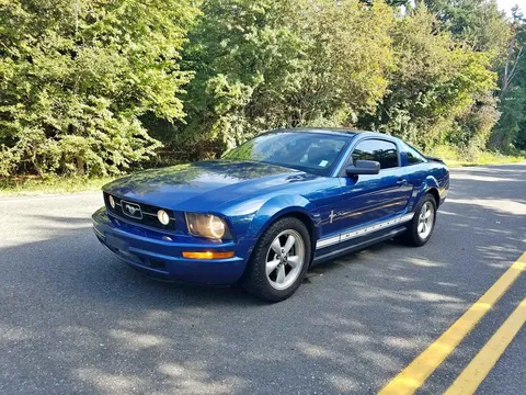 2007 Ford Mustang V6 Premium Coupe 2D