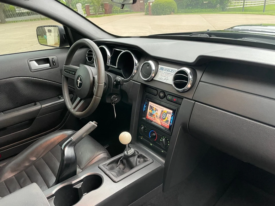 2007 Ford S197 Mustang - Image 9 of 24