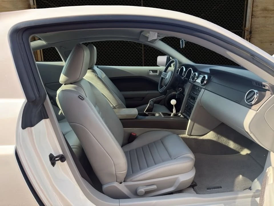 2007 Ford S197 Mustang - Image 15 of 20