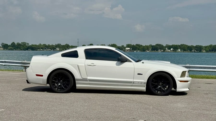 2007 Ford S197 I Shelby Mustang CS6/8 & GT & GT-H & Terlingua - Image 2 of 27