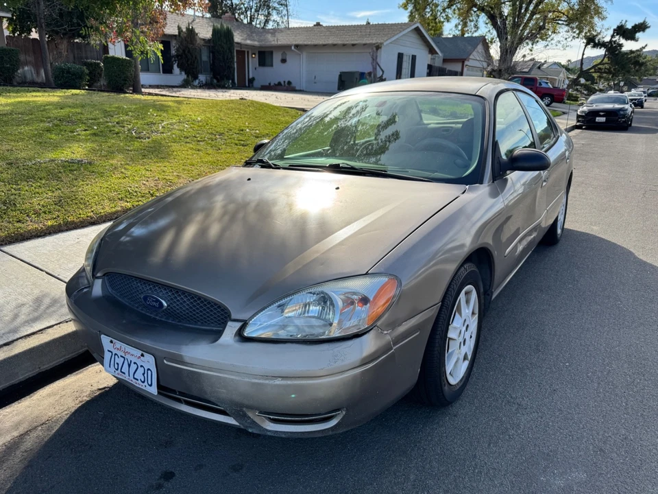 2007 Ford Taurus 4th Gen - Image 2 of 21