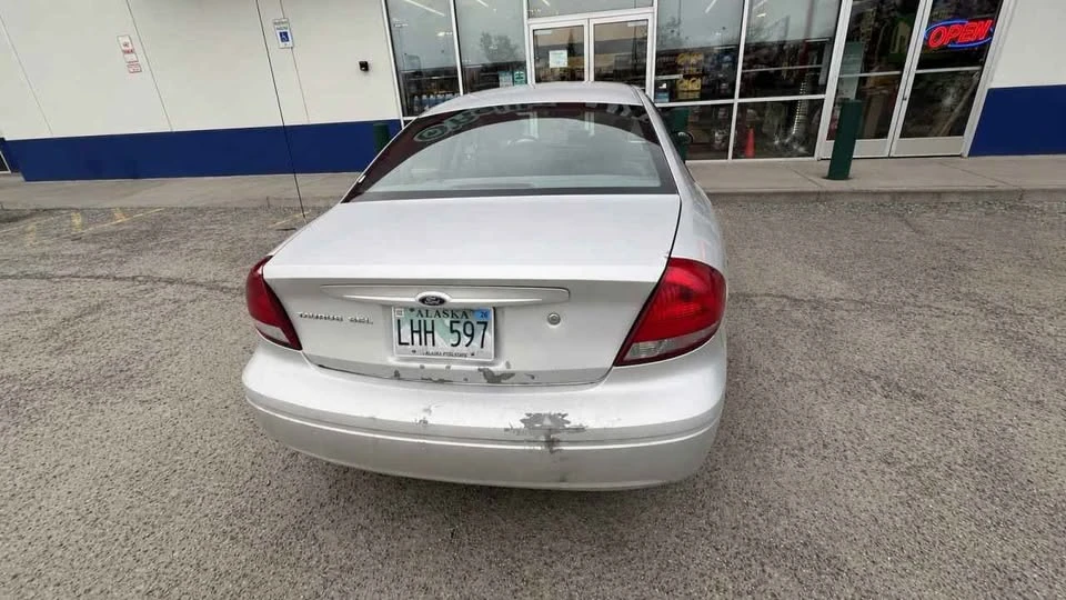 2007 Ford Taurus 4th Gen - Image 4 of 7
