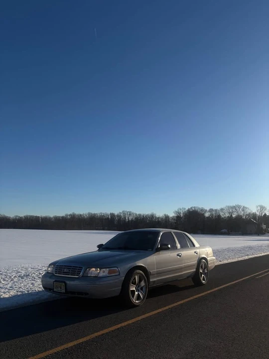 2007 Ford Crown Victoria - Image 15 of 18