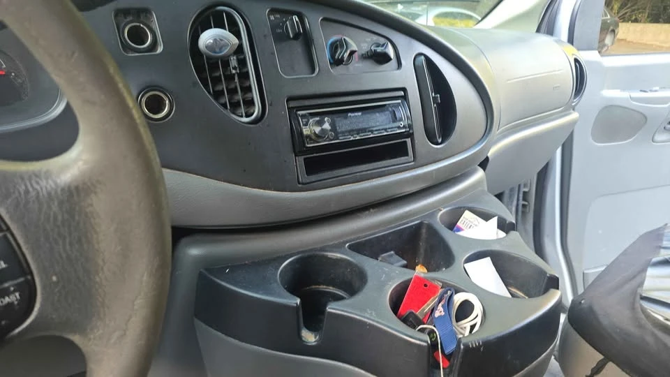 2007 Ford Econoline Van - Image 17 of 20
