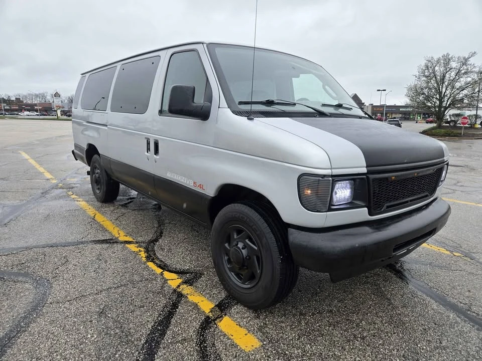 2007 Ford Econoline Van - Image 2 of 15