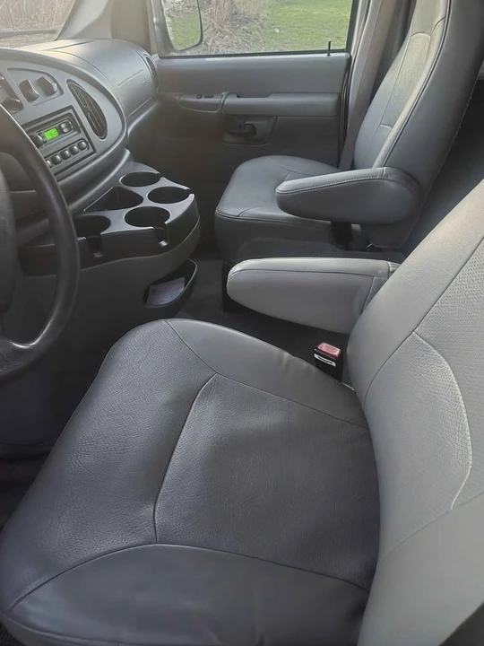 2007 Ford Econoline Van - Image 15 of 15