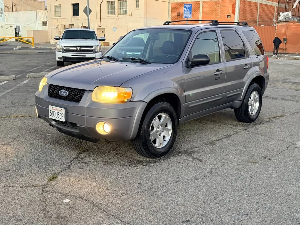 2007 Ford Escape - Image 7 of 18