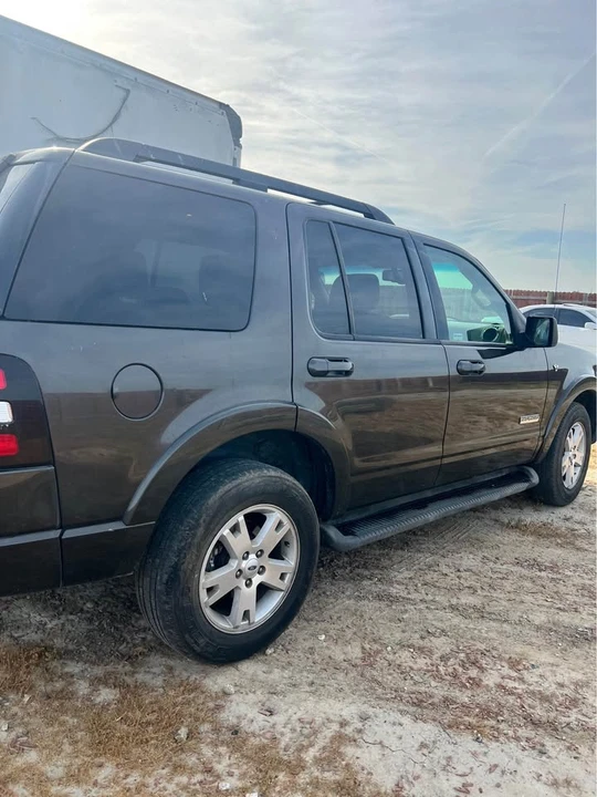 2007 Ford Explorer 4th Gen - Image 3 of 17