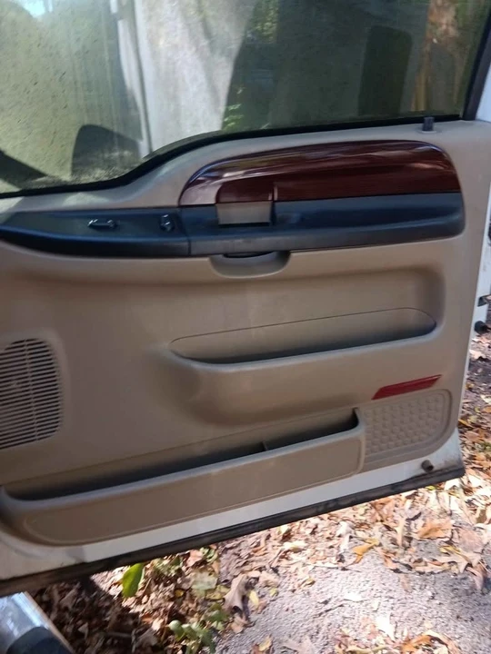 2007 Ford Super Duty 1st Gen - Image 7 of 12