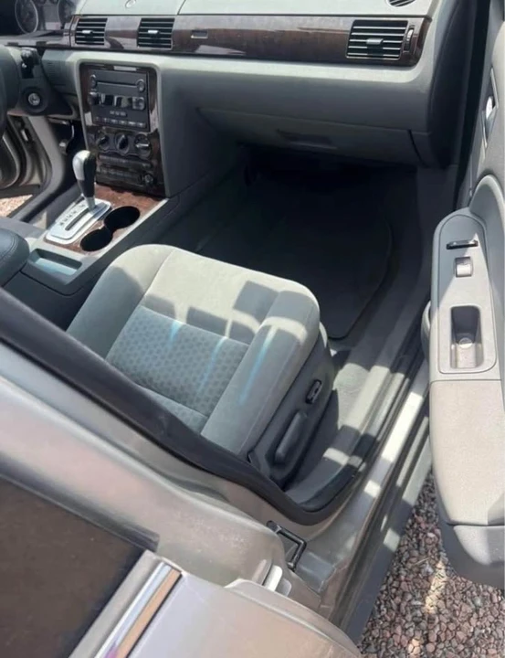 2007 Ford Five Hundred - Image 5 of 8