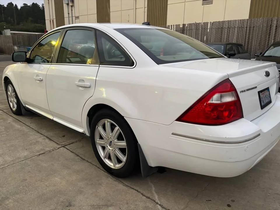 2007 Ford Five Hundred - Image 6 of 14