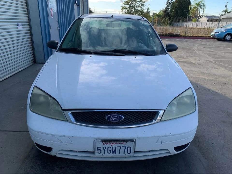 2007 Ford Focus 2nd Gen - Image 2 of 8